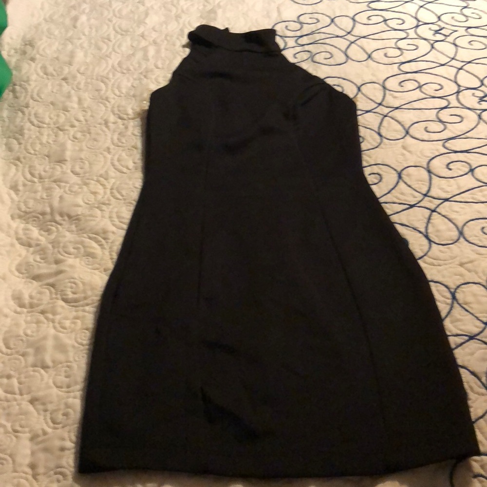 Pretty black dress
